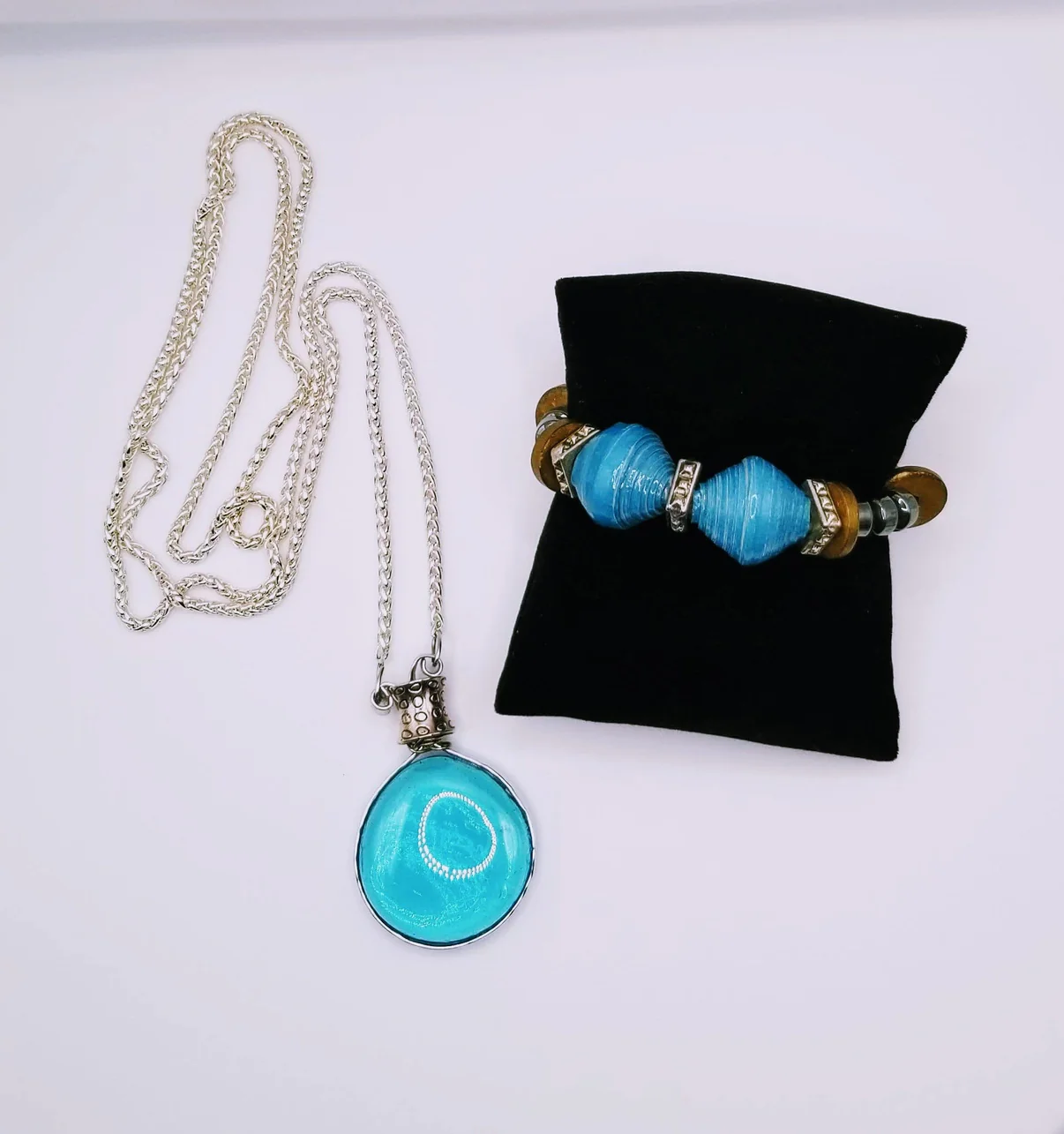 Turquoise Large Glass Gemstone with Bracelet