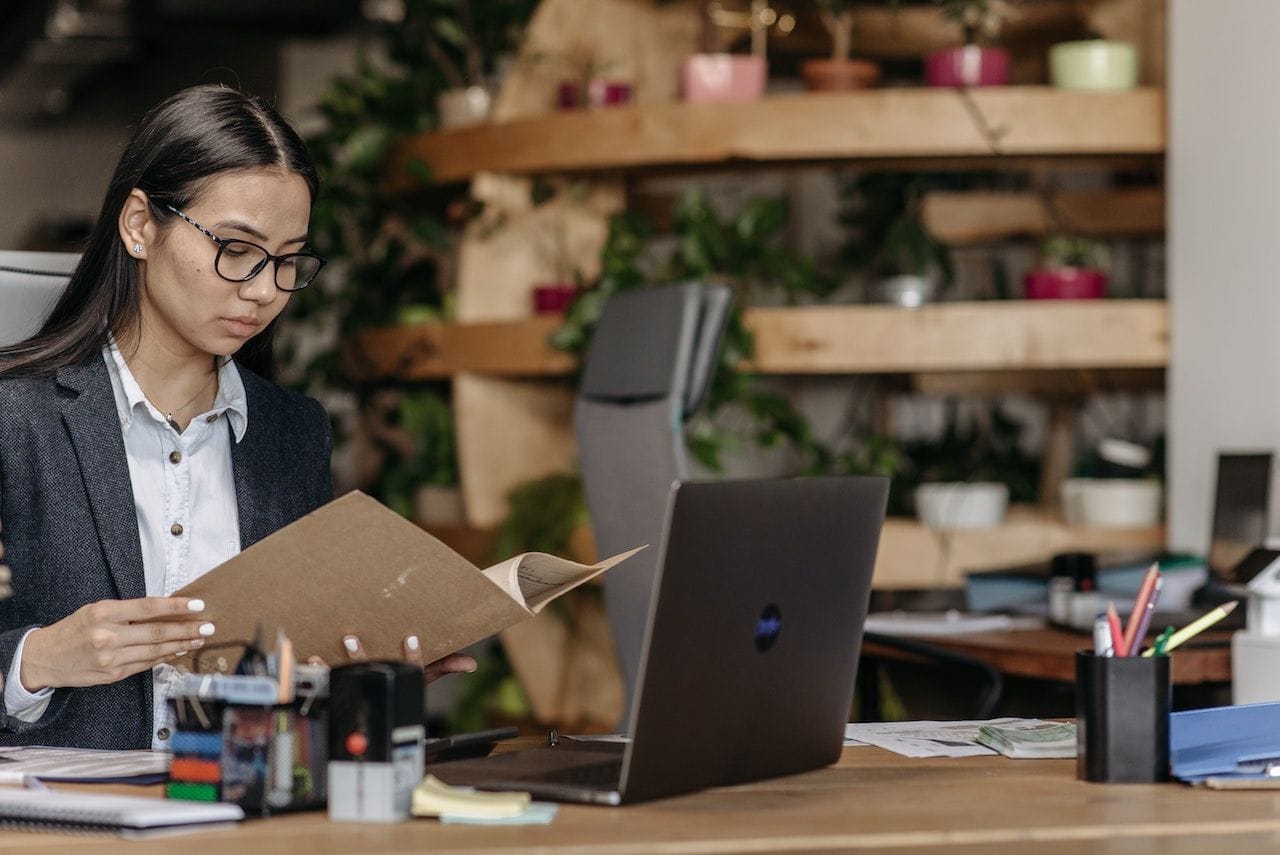 Small Business Accounting: 5 Tips to Keep Your Business on Track